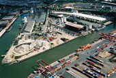 Vue aérienne du port de Gennevilliers Vue aérienne du port de Gennevilliers